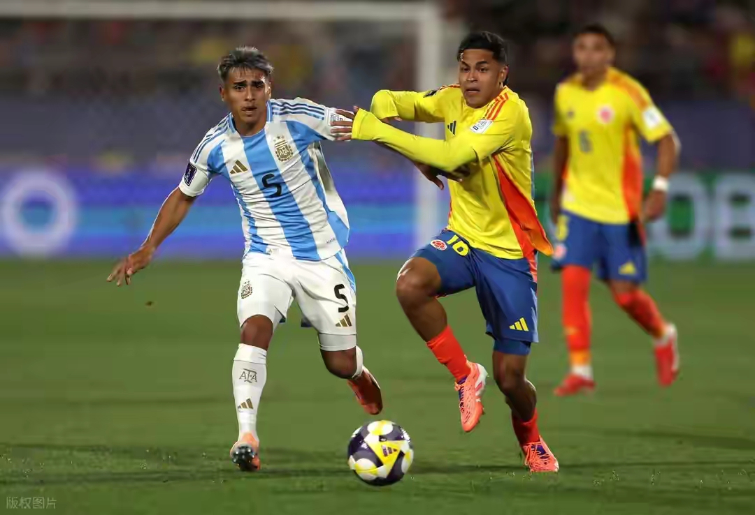 电子游戏-阿根廷球队在国际比赛中屡战屡败(阿根廷球队在国际比赛中屡战屡败的原因)