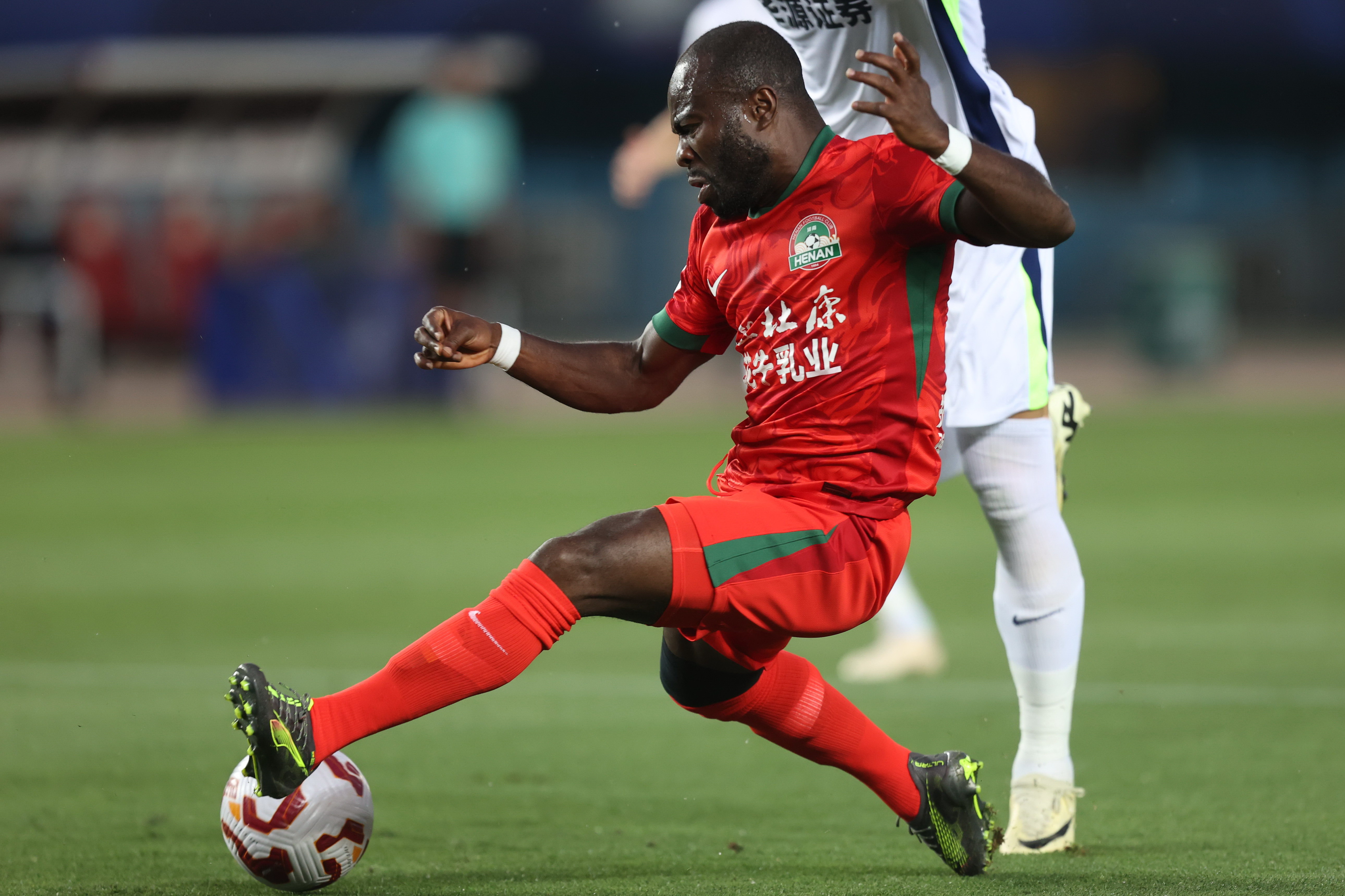 C7游戏平台-洛里昂客场失利，法甲保级形势愈发严峻